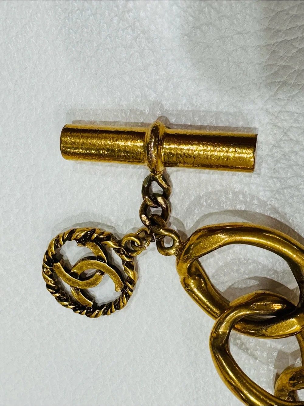 CHANEL 100% authentic